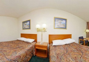 Americas Best Value Inn Wilson - UNIT 16 ONE BED GROUND FLOOR