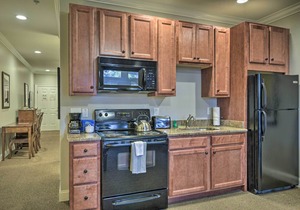 Anderson Creek Club Condo w/ Community Amenities!