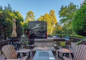 Apple Valley Farm 125