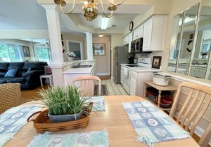 awesome condo overlooking 9th hole Magnolia golf course