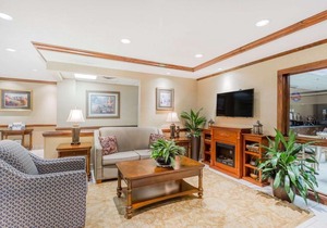 Baymont by Wyndham Asheville Biltmore Hotel
