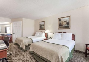 Baymont by Wyndham Hickory