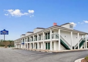 Baymont by Wyndham Smithfield