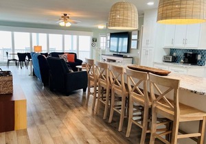 Beach Time - Charming, Family-friendly Oceanfront Cottage with Private Pool and Large Outdoor Sho...