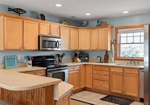 BeaContent: Private pool,hot tub, game room, oceanside and great community ameni