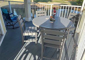 Beautiful condo overlooking the 8th hole on Magnolia course,lagoon with turtles.
