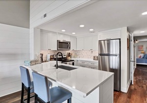 Beautiful Condo With Amazing Ocean Views