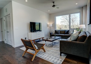 Broadway Loft 220: Downtown Asheville's newest gem, upscale luxury!