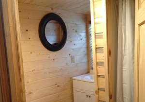 Buck Hill Tiny Home Cabin #3 Mountain & Pond Views