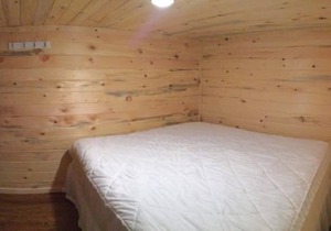 Buck Hill Tiny Home Cabin #2 Mountain & Pond Views