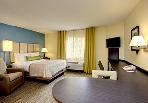 Candlewood Suites Raleigh Crabtree, an IHG Hotel