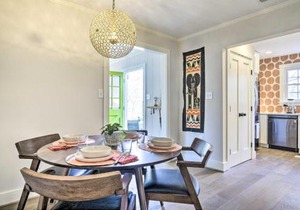 Charming Carrboro Home - Walk to Downtown!