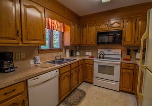 Charming Condo on Sugar w/Access to Clubhouse