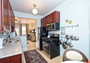 Charming Dilworth 1BR King Condo | Balcony | Walkable