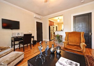 Chic Dilworth 1BR King Condo | Porch | Walkable