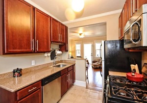 Chic Dilworth 1BR King Condo | Porch | Walkable