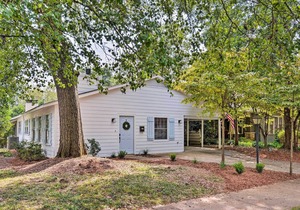 Chic Urban Farmhouse in Historic Dilworth w/ Patio