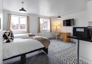 City Centre Studio 9 with Kitchenette, Free Wifi and Smart TV with Netflix by Yoko Property in Middlesbrough