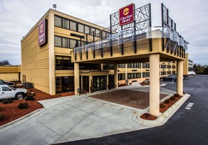 Clarion Hotel Charlotte Airport & Conference Center