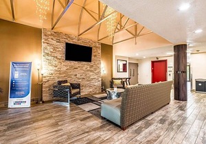 Clarion Inn & Suites