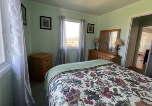Come stay at Wild N Wonderful and Enjoy the Indoor Pool!