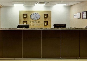 Comfort Suites Airport