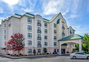 Comfort Suites Hanes Mall