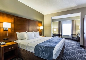 Comfort Suites Pineville - Ballantyne Area