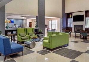 Comfort Suites Pineville