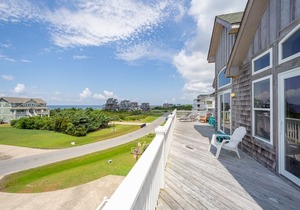 Comfortably Numb - Lovely 7 Bedroom Semi-Soundfront Home in Salvo