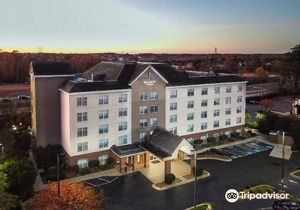 Country Inn & Suites by Radisson, Lake Norman Huntersville, NC