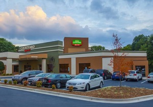 Courtyard by Marriott Charlotte Airport/Billy Graham Parkway
