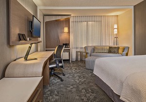 Courtyard by Marriott Asheville Airport