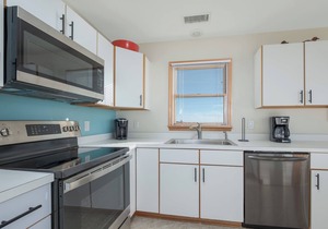 Cozy Home in Carolina Dunes Perfect to Explore the Heart of Duck