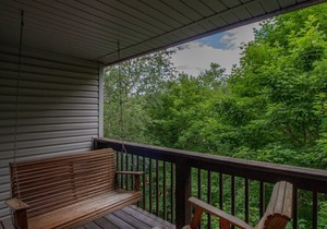 Cozy, Quiet Condo w/Access to Clubhouse