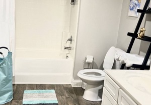 Cozy Southpark Apartment
