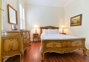 Cypress Room - Granville Queen Inn, Downtown Historic Edenton