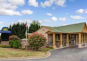 Days Inn by Wyndham Conover-Hickory