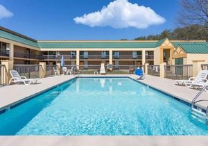 Days Inn by Wyndham Mocksville