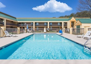 Days Inn by Wyndham Mocksville