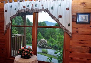 Deer Country Cabins 1 - Long Range View, Dogs OK