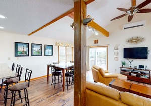 Dog-Friendly Waterfront Home w/Free WiFi, Private Hot Tub, W/D, & Shared Pool