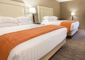 Drury Inn & Suites Greensboro