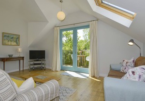 FIGTREE COTTAGE, pet friendly, character holiday cottage in Edmonton
