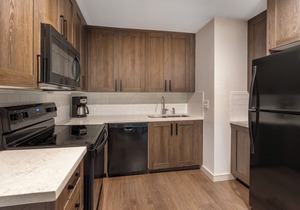 FLASH SALE! Deluxe Suite Near Sapphire Valley Ski Area w/Resort Indoor Pool, WiFi & More