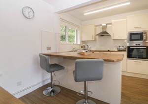 HARCOMBE HOUSE PET FRIENDLY BUNGALOW, pet friendly in Chudleigh