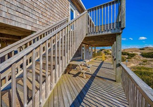 Hatteras Solrise 386