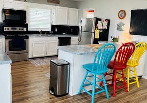 Heaven's Anchor - Great Canal Home with Floating Dock!