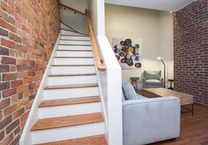 Historical Loft - Center City - Private Balcony