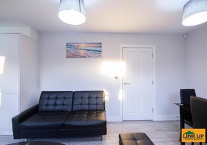 Holden Court - Apartment 5